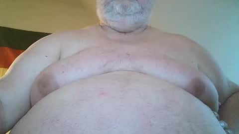 hornighorst726087 online show from 11/26/25, 03:24