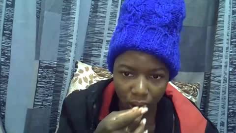 Leila online show from 04/05/26, 03:26