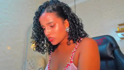 Snapshot of horny_curlss chatting on 07/02/26, 03:56 Horny Curls online show from 07/02/26, 03:56