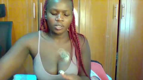 phanice online show from 09/19/25, 08:05