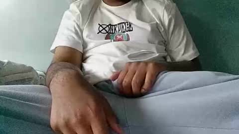 horny_hunk18 online show from 05/10/26, 04:23