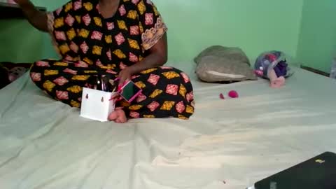 horny_lunah online show from 05/19/26, 01:56