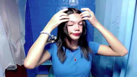 Snapshot of horny_rhiana chatting on 12/22/25, 11:02 Rhiana online show from 12/22/25, 11:02