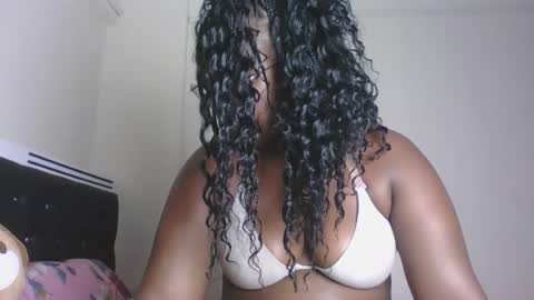 Lucy online show from 04/15/26, 02:24