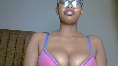 horny_sexy_baby online show from 12/14/25, 11:53