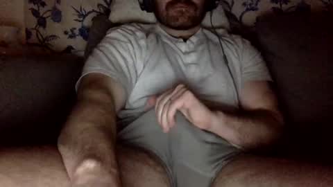 horny_thick_cock online show from 12/24/24, 06:00