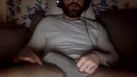 horny_thick_cock online show from 01/18/25, 04:48
