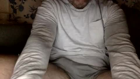 horny_thick_cock online show from 02/17/25, 04:53