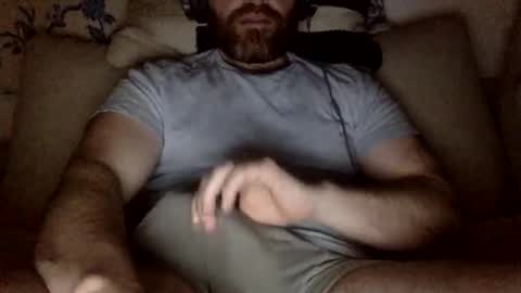 Snapshot of horny_thick_cock chatting on 05/03/26, 01:00 horny_thick_cock online show from 05/03/26, 01:00