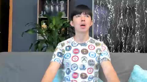 Alex and Camilo online show from 10/11/25, 08:29