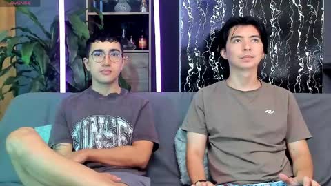 Snapshot of horny_twinks_guys chatting on 05/04/26, 02:35 Alex and Camilo online show from 05/04/26, 02:35
