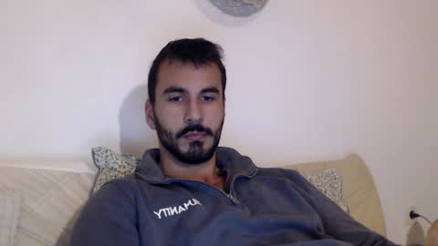 hornyasfuckk33 online show from 12/18/24, 02:53