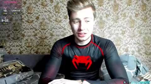 Snapshot of hornyblondieboyy chatting on 02/07/26, 11:47 Max online show from 02/07/26, 11:47