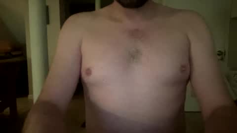 Snapshot of hornybottomdaddy chatting on 03/10/25, 12:15 hornybottomdaddy online show from 03/10/25, 12:15