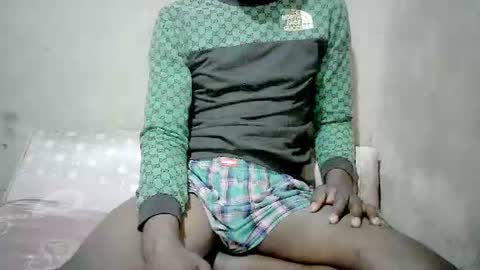 hornyboy9102003 online show from 03/07/26, 09:12