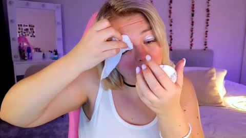 HornyCakee online show from 11/12/25, 03:34