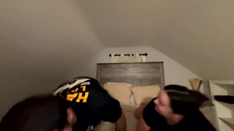 BellaBrianx online show from 10/13/25, 12:43