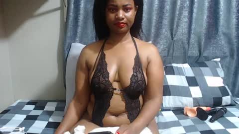 Snapshot of hornyebony4uxx chatting on 07/06/26, 02:30 hornyebony4uxx online show from 07/06/26, 02:30