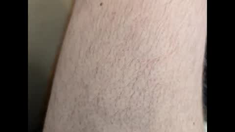 Snapshot of hornyfourskin chatting on 10/26/25, 08:59 hornyfourskin online show from 10/26/25, 08:59