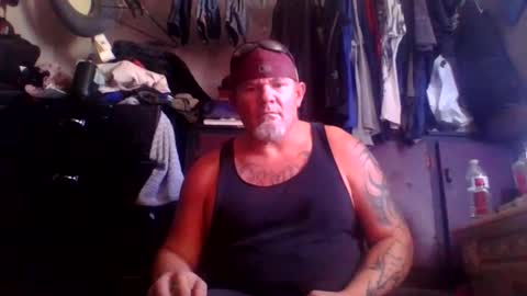 hornyhungwhiteboy4u269 online show from 09/13/25, 10:09