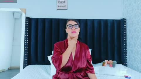 Natasha  online show from 04/19/26, 12:15