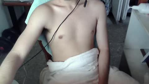 Flea online show from 10/01/25, 03:12