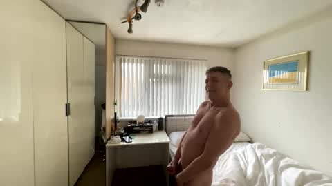 Hornylondon online show from 02/04/26, 08:53