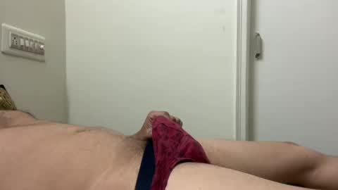 Snapshot of hornyme57 chatting on 12/18/24, 01:02 Ash online show from 12/18/24, 01:02