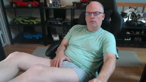 Snapshot of hornynthick70 chatting on 01/26/25, 07:09 hornynthick70 online show from 01/26/25, 07:09