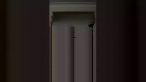 hornyonelooking1 online show from 12/15/25, 07:23