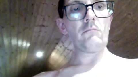 Snapshot of hornypaul84 chatting on 11/14/25, 07:56 hornypaul84 online show from 11/14/25, 07:56