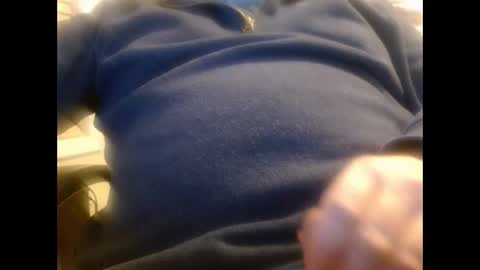 Snapshot of hornypilotguy chatting on 02/05/25, 06:13 hornypilotguy online show from 02/05/25, 06:13