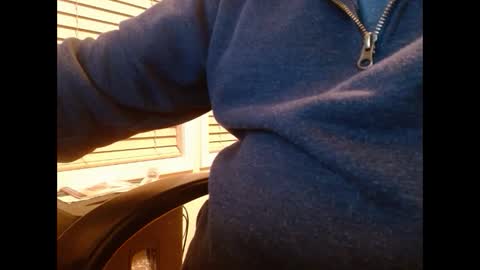 Snapshot of hornypilotguy chatting on 02/21/25, 06:29 hornypilotguy online show from 02/21/25, 06:29