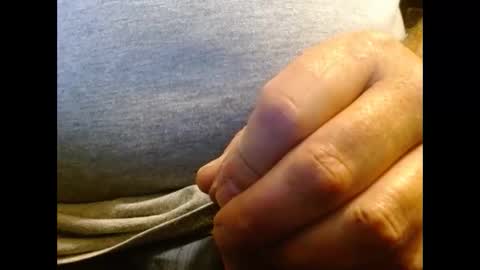 Snapshot of hornypilotguy chatting on 09/19/25, 06:48 hornypilotguy online show from 09/19/25, 06:48