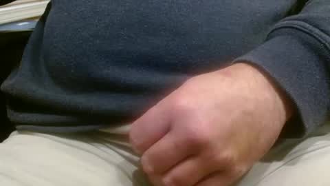 Snapshot of hornypilotguy chatting on 11/03/25, 07:48 hornypilotguy online show from 11/03/25, 07:48