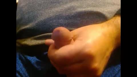 Snapshot of hornypilotguy chatting on 12/01/25, 05:34 hornypilotguy online show from 12/01/25, 05:34