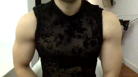 hornyspaniard93 online show from 04/30/26, 10:32