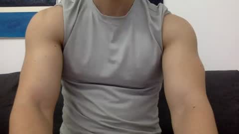 Snapshot of hornyspaniard93 chatting on 06/25/26, 12:53 hornyspaniard93 online show from 06/25/26, 12:53