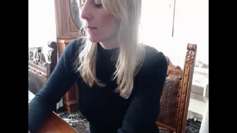 Hornyssima online show from 11/21/25, 02:16