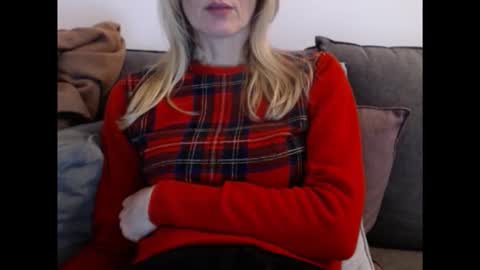 Snapshot of hornyssima chatting on 04/13/26, 03:06 Hornyssima online show from 04/13/26, 03:06
