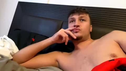 Ayan online show from 01/31/25, 01:34