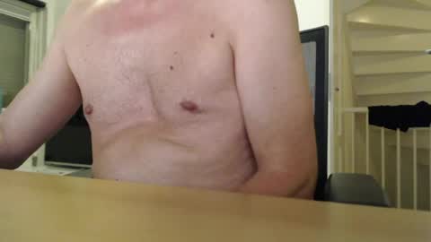 Snapshot of hornysteef09 chatting on 07/13/26, 09:06 hornysteef09 online show from 07/13/26, 09:06