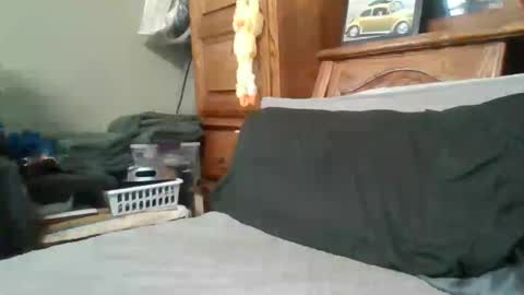 Snapshot of hornyweasle chatting on 06/16/26, 11:40 RandeeH online show from 06/16/26, 11:40