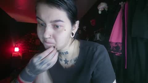 Snapshot of horror_circus chatting on 12/15/24, 06:40 Messalina Horror online show from 12/15/24, 06:40