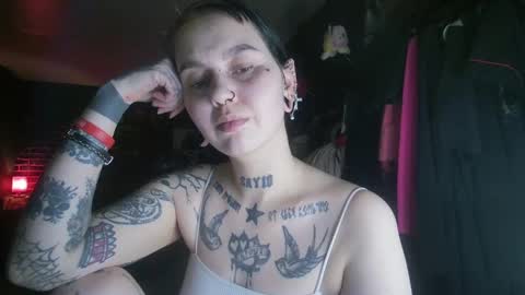 Snapshot of horror_circus chatting on 01/09/25, 03:26 Messalina Horror online show from 01/09/25, 03:26