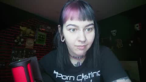 Snapshot of horror_circus chatting on 09/13/25, 12:43 Messalina Horror online show from 09/13/25, 12:43