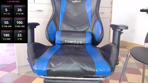 horse_man2 online show from 02/14/26, 12:57