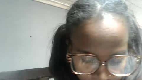 Snapshot of hortansiaa chatting on 06/12/26, 07:57 Hortansiaa online show from 06/12/26, 07:57