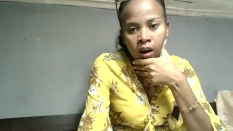 Snapshot of hortansiaa chatting on 06/18/26, 06:56 Hortansiaa online show from 06/18/26, 06:56