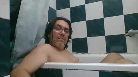 Snapshot of hot1nude1swingers chatting on 01/15/26, 07:17 hot1nude1swingers online show from 01/15/26, 07:17